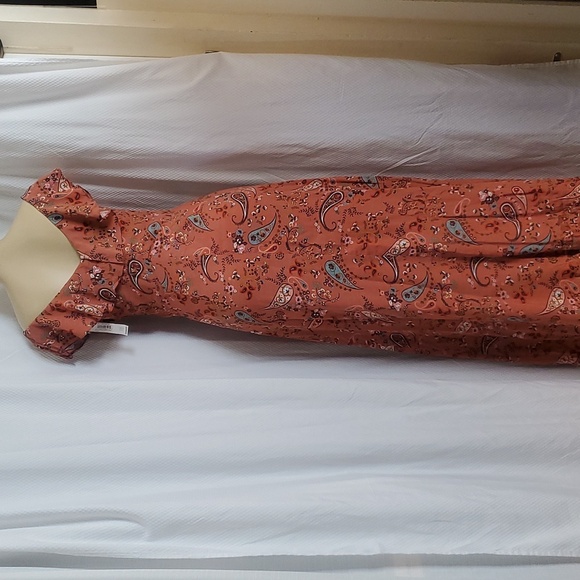 NWT Willow & Clay Floral Ruffle Front Slit Maxi Dress Size S - Picture 5 of 12